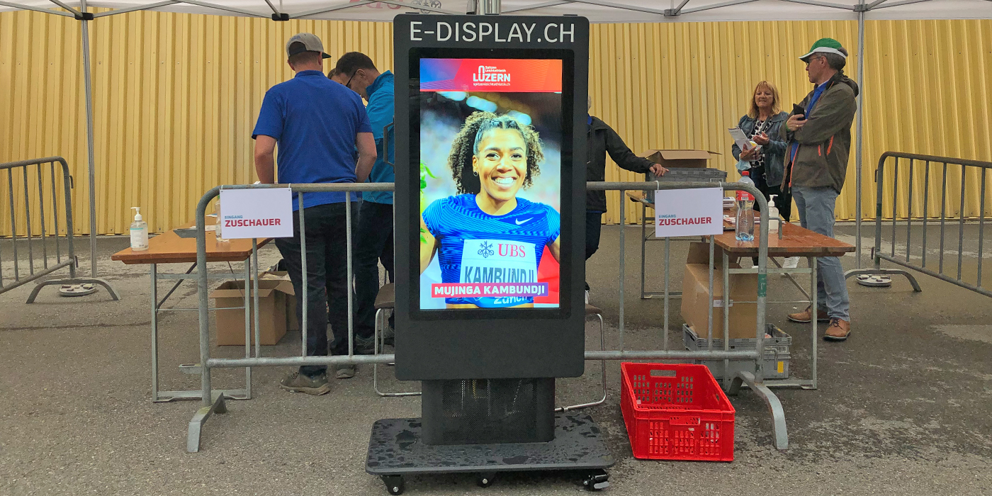 Spitzen Leichtathletik Outdoor Kundenstopper e-display